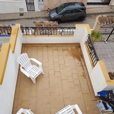 - Sleeps 6 - Pool - Parking - Petfriendly Orihuela